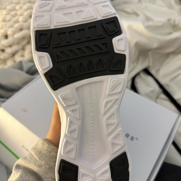 NWT APL TECHLOOM TRACER … UNWORN - Picture 3 of 3